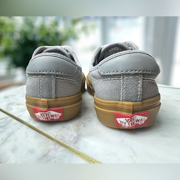 VANS Kids Pro Chima Ferguson Gum Sole Sneakers Shoes Grey Size 13 - Picture 10 of 16